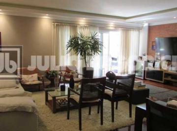 Apartamento · 132m² · 2 Quartos · 2 Vagas · Alto Leblon - Ótimo prédio - Maravilhoso living - 3 amplos quartos sendo 1 suíte