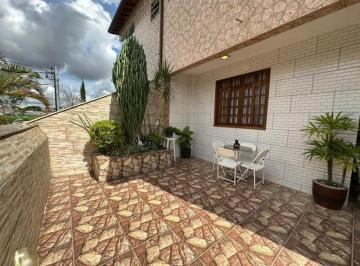Casa · 240m² · 4 Quartos · 4 Vagas · CASA TRIPLEX | 4 QUARTOS | 4 BANHEIROS | 1 SUÍTE | 4 VAGAS