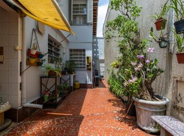 IMG_20260611_185104_000.jpeg · Aconchegante casa para venda em Moema com 3 quartos, sendo 1 suíte, 100m² - remaxares#2P8CE