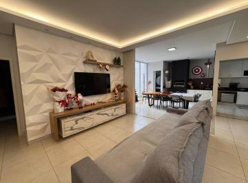 d4ccc5c4872e0466d4b27cf2c199e62461c3dcba · Casa à venda no bairro Segismundo Pereira em Uberlândia