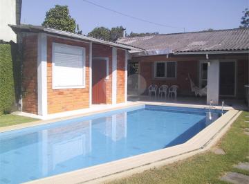 Casa · 205m² · 4 Quartos · 2 Vagas · Casa com 4 quartos à venda em Costa do sol - SP