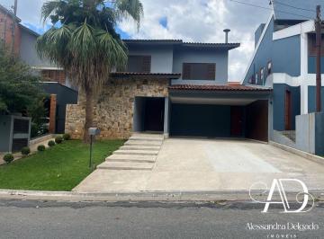 Casa · 360m² · 4 Quartos · 4 Vagas · Condomínio Residencial 9