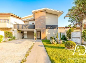 Casa · 360m² · 4 Quartos · 4 Vagas · Reformada - Valor abaixo - Residencial 4