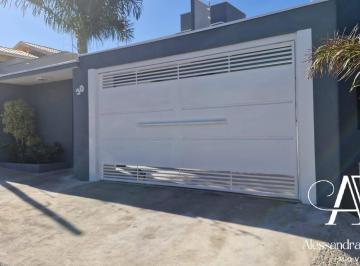 Casa · 215m² · 3 Quartos · 4 Vagas · Casa térrea em Indaiatuba- Esplanada - Melhor localização