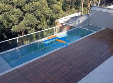 Casa · 435m² · 4 Quartos · 4 Vagas · Linda Casa com 4 Quartos, sendo 4 Suítes no Condomínio Chácara dos Lagos.