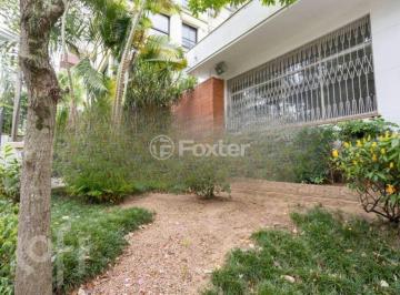 0ce8a64e · Casa, 3 dormitórios, 200 m², em Petrópolis
