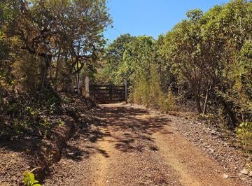 Rural de 1 quarto, Ceilândia · ÓTIMA CHÁCARA NA DF 190 KM 4 -  EM FRENTE O CLUBE GRAVATA 700M DE ESTADA DE CHÃO