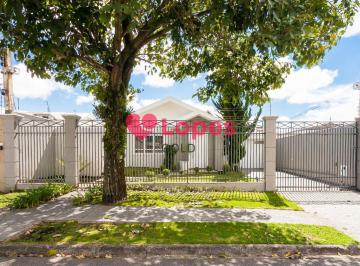 Apartamento de 4 quartos, Curitiba · Casa térrea, frente rua no Novo Mundo, 220m² privativos.