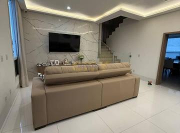 Casa · 375m² · 3 Quartos · 4 Vagas · Vende-se Sobrado Condomínio Belvedere 2