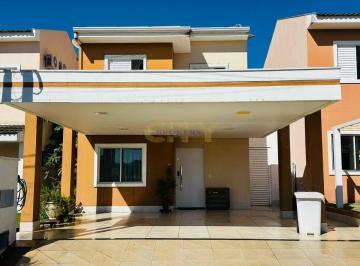 Casa · 4 Quartos · 2 Vagas · Vende-se Sobrado Condomínio Village do Bosque