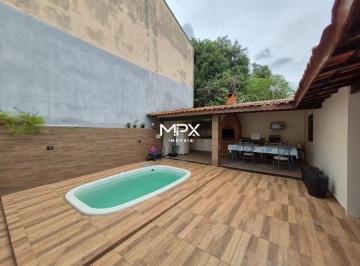 Casa · 250m² · 3 Quartos · 2 Vagas · Casa à venda em Piracicaba, Jardim Santa Silvia, com 3 quartos, com 250 m²