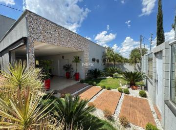 Casa · 300m² · 3 Quartos · 4 Vagas · Casa para alugar em Piracicaba, Glebas Califórnia, com 3 quartos, com 300 m²