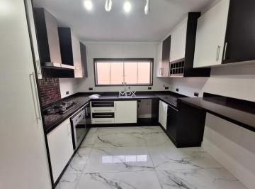 Casa · 187m² · 3 Quartos · 6 Vagas · Casa à venda em Piracicaba, Nova América, com 3 quartos, com 187 m²