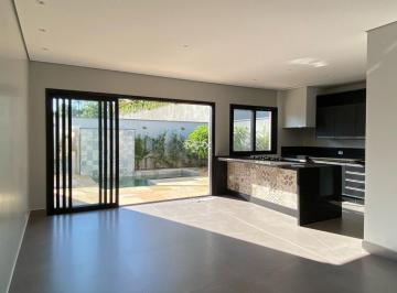Casa · 300m² · 4 Quartos · 4 Vagas · Casa à venda em Piracicaba, Monte Alegre, com 4 suítes, com 300 m², Condomínio Monte Alegre