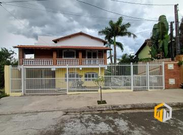 Casa de 3 quartos, Águas de São Pedro · CASA 03 DORMS, JD IPORANGA, ÁGUAS DE SÃO PEDRO