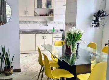 Apartamento · 69m² · 2 Quartos · 2 dormitórios em 69m²