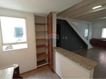 Comercial · 50m² · Sala Comercial com mezanino. Lago do Tabõa, Bragança Paulista.