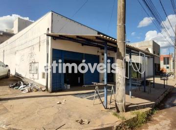 051a520e-2dcb-4417-add3-8ee8675ff7b0.webp · Loja 142m² avenida principal QE 52 com laje para subir uma casa em cima.