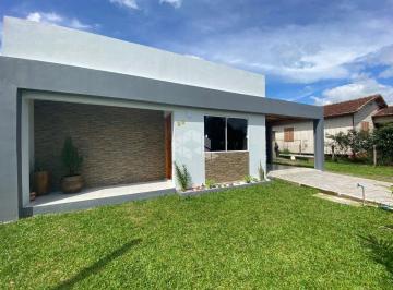 Casa · 140m² · 3 Quartos · 2 Vagas · CASA AMPLA SEMIMOBILIADA.