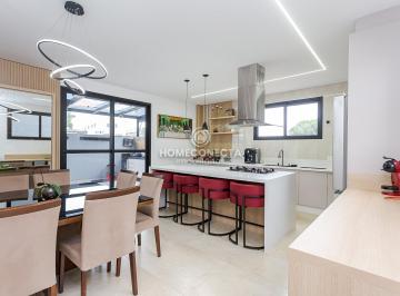 Casa de 4 quartos, Curitiba · Triplex de Alto Padrão | 4 Quartos | 3 Suítes | Portão