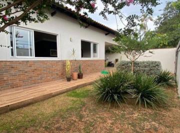 9323ce3cd9e7dcb797610ac2d10925e2ca45409d · Casa com 3 dormitórios à venda, 200 m² por R$ 1.250.000,00 - Setor Jaó - Goiânia/GO
