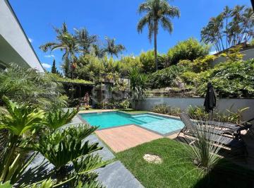 Casa · 343m² · 3 Quartos · 10 Vagas · Casa térrea à venda em condomínio fechado na cidade de Vinhedo interior de São Paulo