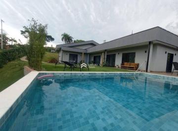 Casa · 183m² · 3 Quartos · 2 Vagas · Ca105 São Roque