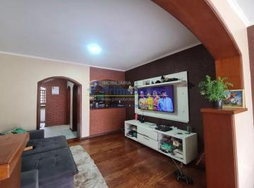Casa · 200m² · 3 Quartos · 2 Vagas · Vendo ou permuto casa em condomínio com 3 quartos, 1 suíte de 200 m² - Parque São Lucas