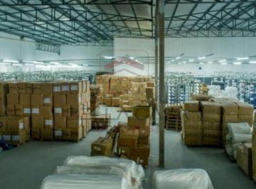 Comercial · 2200m² · 5 Vagas · Excelente oportunidade para investidores e Empresas!
