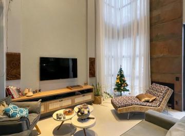 Casa · 330m² · Casa Alto Padrão à Venda! Mobiliada e Equipada, pronta para morar no Estaleiro - Balneário Camboriú/