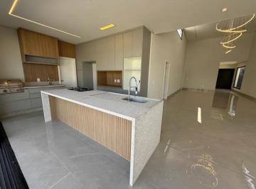 Casa de 4 quartos, Itu · Casa térrea à venda no Condomínio Alphaville Castelo no Alphaville em Itu - SP