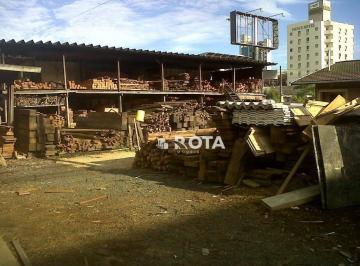 7c6295cae87f22ff77008020d01a1f9cda1976b9 · Área comercial NOBRE, de ESQUINA (terreno plano)