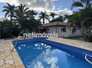 56fe47c8-b927-464e-ab7b-7088a6f05ea9.webp · Excelente casa no Condomínio Interlagos.