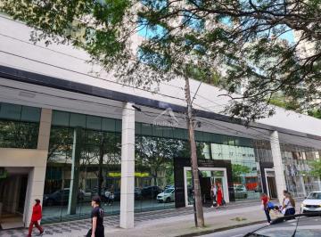 Comercial · 478m² · 12 Vagas · Investimento de Alto Potencial: 12 Salas com Vagas