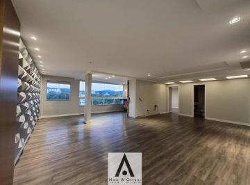 Apartamento · 165m² · 3 Quartos · 2 Vagas · Apartamento amplo com 3 quartos em Salto Weissbach, Blumenau/SC