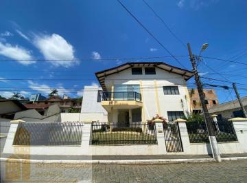 Comercial · Prédio Comercial próximo à Vila Germânica