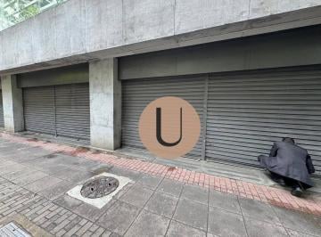 3d3c359c76c54d3c201ff7db23acfba55bf923e1 · Loja de Rua, perto da avenida Paulista, com 236,00 m ², com frete para a rua de 27,00m. e portas, co