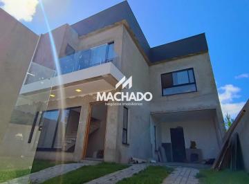 Casa · 150m² · 3 Quartos · 1 Vaga · Casa Alto Padrão em Jardim Panorâmico, Lages/SC