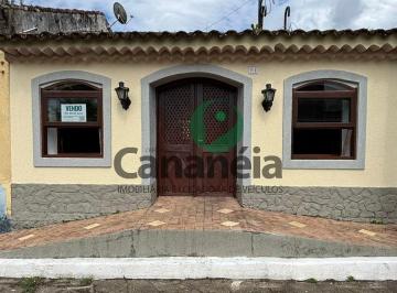 Foto 01 · Ótima oportunidade de investimento: prédio comercial à venda no Centro em Cananéia-SP