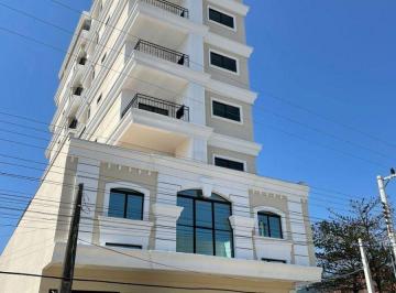Apartamento de 2 quartos, Porto Belo · Apartamento de 2 suítes! Em Perequê