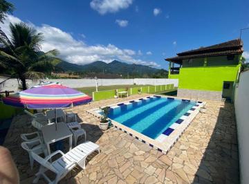 Rural de 2 quartos, Peruíbe · Chácara com 2 quartos e piscina em Peruíbe.