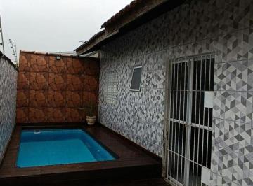 Casa de 2 quartos, Itanhaém · Casa em condomínio com 2 quartos e piscina em Itanhaém.