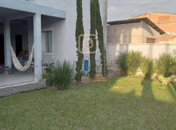 Casa · 175m² · 4 Quartos · 4 Vagas · Casa com 4 quartos à Venda, Meia Praia - Navegantes