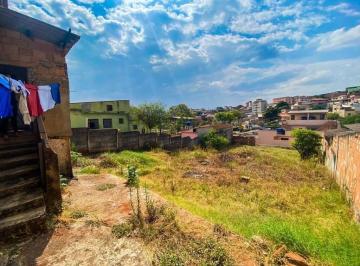 Casa · 441m² · 3 Quartos · Casa à venda no bairro Flávio Marques Lisboa em Belo Horizonte/MG