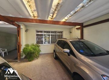 Casa · 220m² · 3 Quartos · 3 Vagas · Casa térrea à Venda , na Vila Gustavo!!