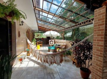 Casa · 222m² · 3 Quartos · 2 Vagas · Casa em Braunes, Nova Friburgo/RJ de 222m² 3 quartos à venda por R$ 850.000,00