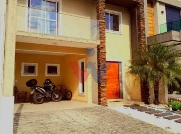 Casa · 140m² · 3 Quartos · 2 Vagas · Casa em Pinheirinho, Curitiba/PR de 140m² 3 quartos à venda por R$ 830.000,00
