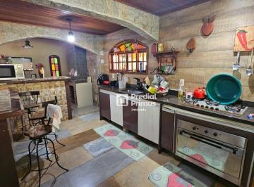 Casa · 350m² · 4 Quartos · Casa em Lumiar, Nova Friburgo/RJ de 350m² 4 quartos à venda por R$ 1.350.000,00