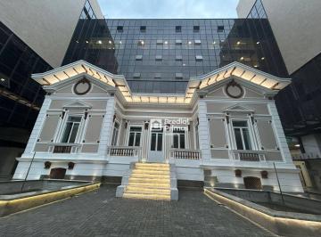 Comercial · 30m² · Box/Garagem em Centro, Nova Friburgo/RJ de 0m² para locação R$ 250,00/mes