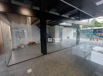 Comercial · 42m² · Loja em Centro, Nova Friburgo/RJ de 42m² para locação R$ 4.900,00/mes